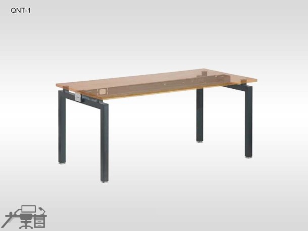 Birou operational QUANTUM-1 picioare metalice 1200x600mm